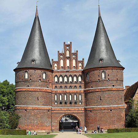 Pension Adler Lübeck Exterior foto